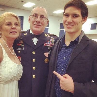 Profile Picture of Nick Kinder (@MixedNick) on Twitter