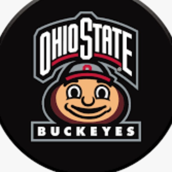 Profile Picture of Theresa Allen-carney (@thrscarney) on Poshmark