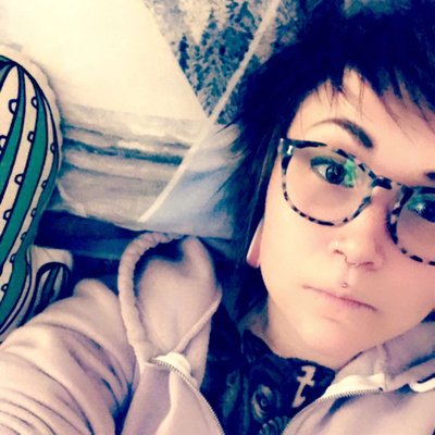 Profile Picture of Emily Jane Gammons (@e_j_gammons) on Twitter