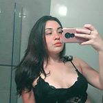 Profile Picture of Íris (@irisbarreiros_) on Instagram