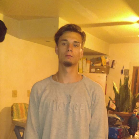 Profile Picture of Drew Keefer (@drewkeefer) on Poshmark