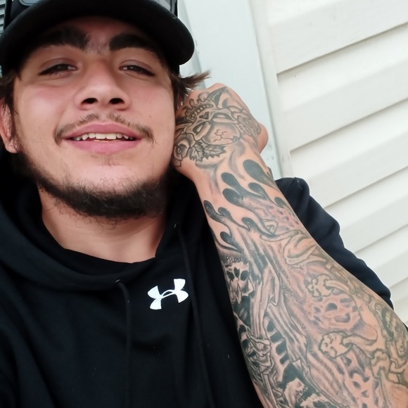 Profile Picture of Joseph Metcalf (@josephmetcalf) on Poshmark