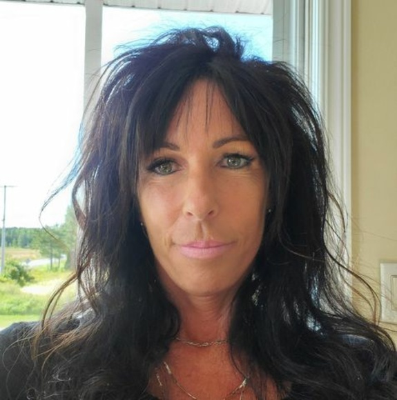 Profile Picture of Nancy Angers (@nancyangers2) on Poshmark