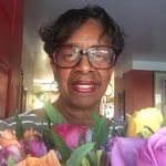 Profile Picture of Mary Wagoner Thomas (@sonatabee) on Instagram