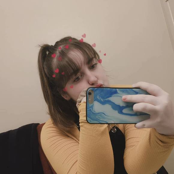 Profile Picture of Savannah Babb (@smb12303) on Poshmark