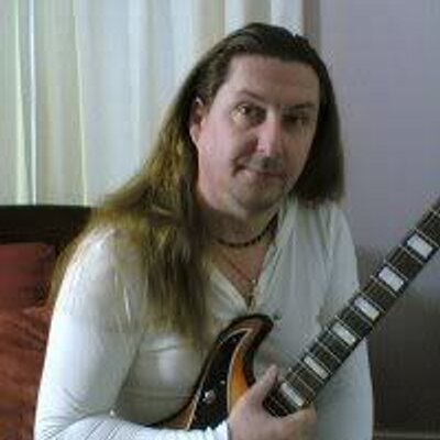 Profile Picture of Philip Crosby (@cyclingeasee) on Twitter