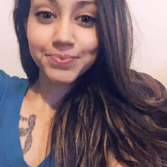 Profile Picture of Erica Lunkwitz (@ericalunk95) on Poshmark