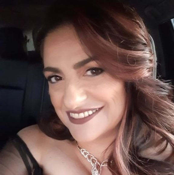 Profile Picture of Josephine Camarata (@josephinecam70) on Poshmark