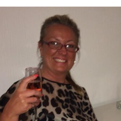 Profile Picture of Debbie Francis (@debbiefrancis37) on Twitter