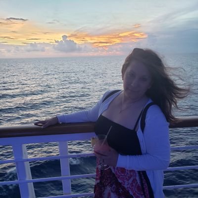 Profile Picture of Shannon L. O'Kelley (@dsouthie23) on Twitter