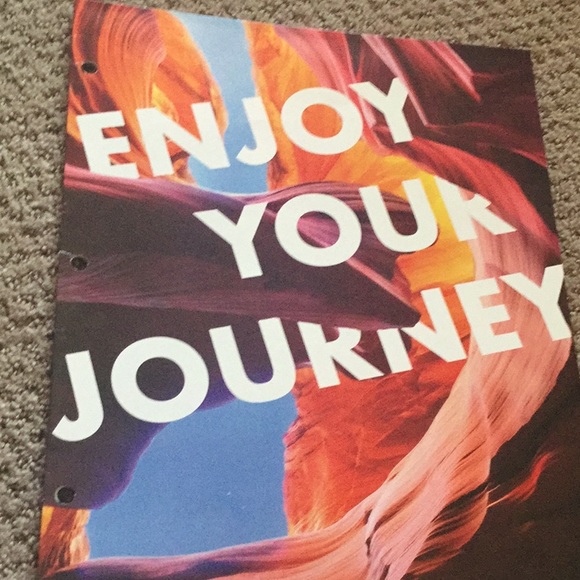 Profile Picture of Lily Sarnowski (@lilysarnowski) on Poshmark