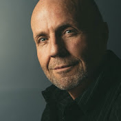 Profile Picture of Michael Lyon (@michaellyonsings) on Youtube