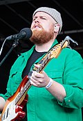 Profile Picture of Tom Walker (singer)on Wikipedia