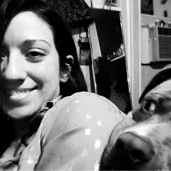 Profile Picture of Jennifer Weyler (@jcdub409) on Poshmark