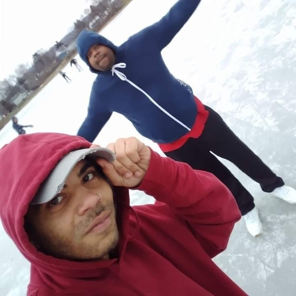 Profile Picture of Robert Barlow (@jerseygod2324) on Poshmark