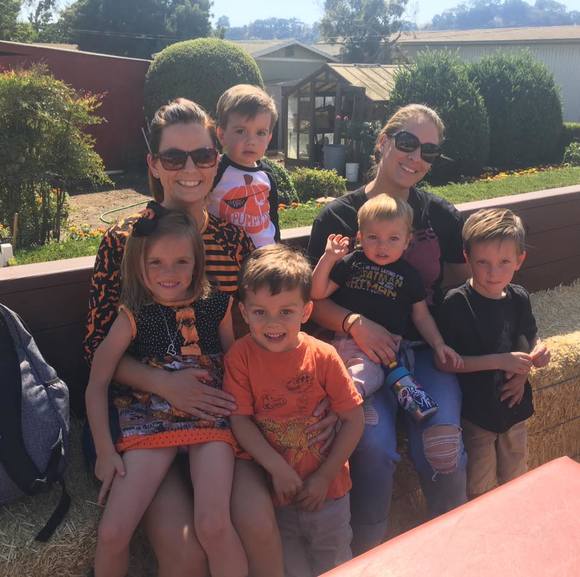 Profile Picture of Danielle Lanthier (@ddelagnes) on Poshmark