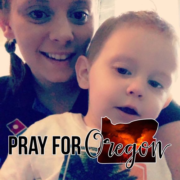 Profile Picture of Tiffany Lesky (@tlesky) on Poshmark