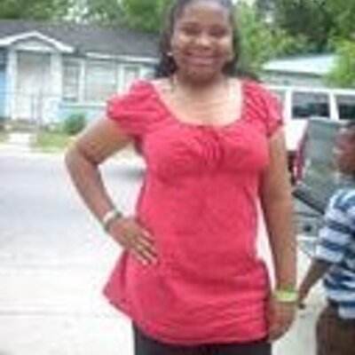 Profile Picture of Ashlee Andrews (@ashleeandrews12) on Twitter