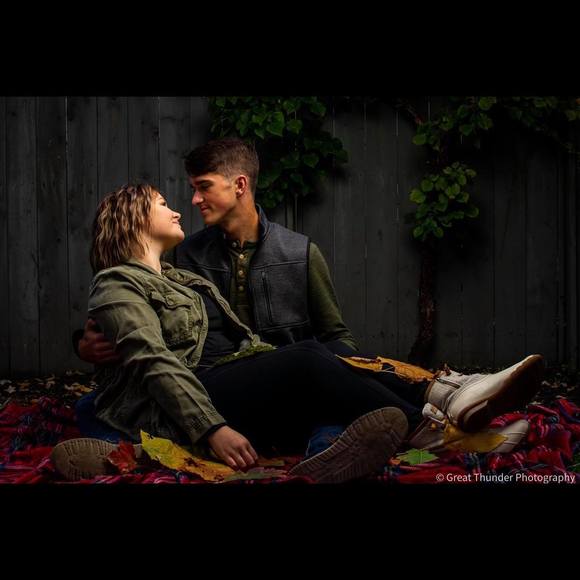 Profile Picture of Hannah Abfall (@hannahabfall) on Poshmark