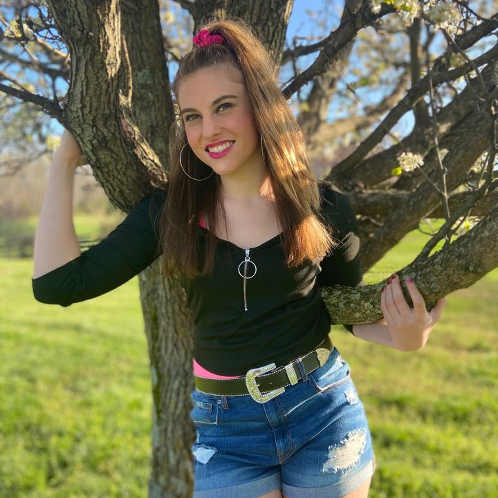 Profile Picture of Alyssa Hicks (@alyssa.hicks_) on Tiktok