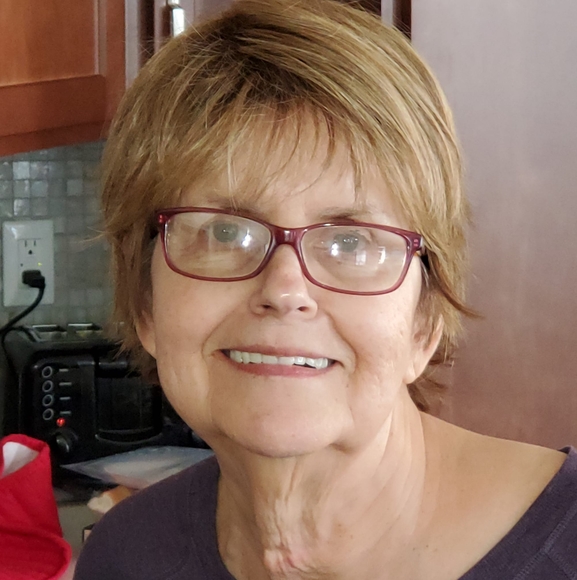 Profile Picture of Paulette Gibbons (@pkgibbons) on Poshmark