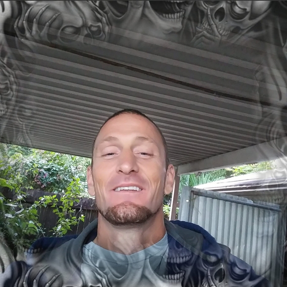 Profile Picture of Tyler Peck (@tylerpeck279) on Poshmark