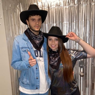 Profile Picture of Austin Brooks (@Dwightharden13) on Twitter