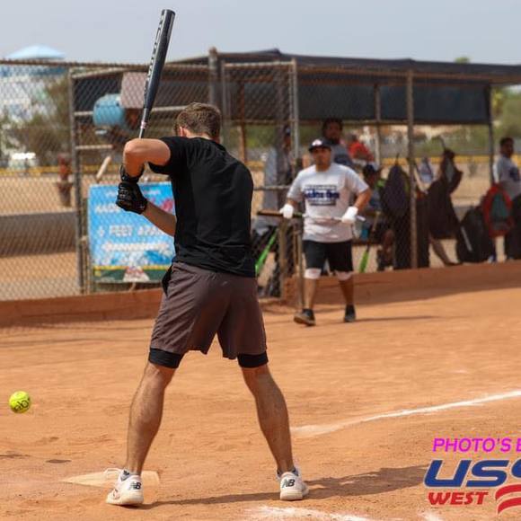 Profile Picture of Brandon Cox (@brandonmcox) on Poshmark