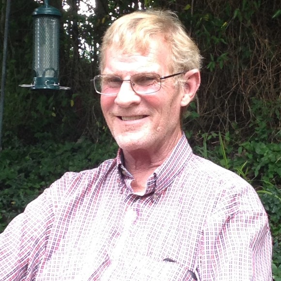 Profile Picture of David Lindsley (@misterdavid) on Poshmark