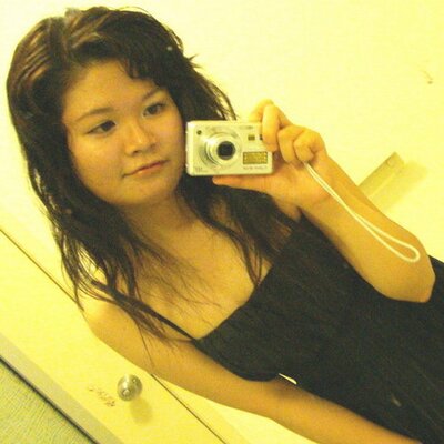 Profile Picture of Helen Luu (@Helen__Luu) on Twitter