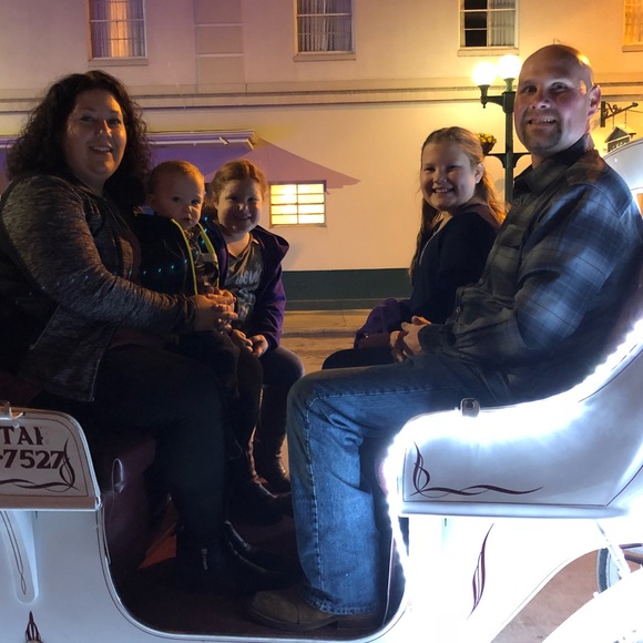 Profile Picture of Blake Allen (@blakeallen83) on Poshmark