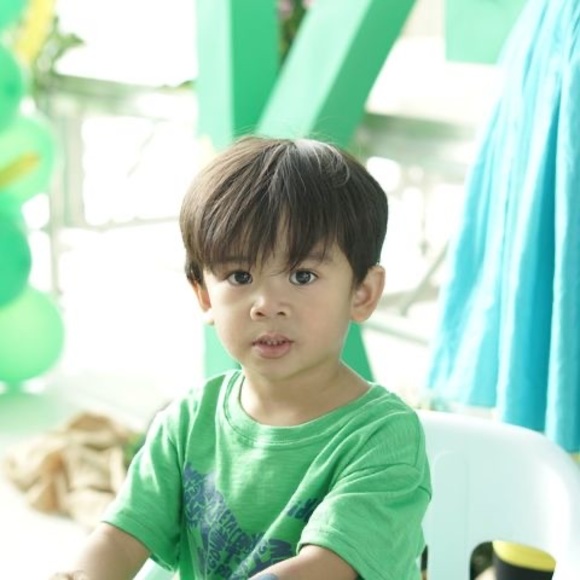 Profile Picture of Filbert Rosales (@pilo_joey) on Poshmark