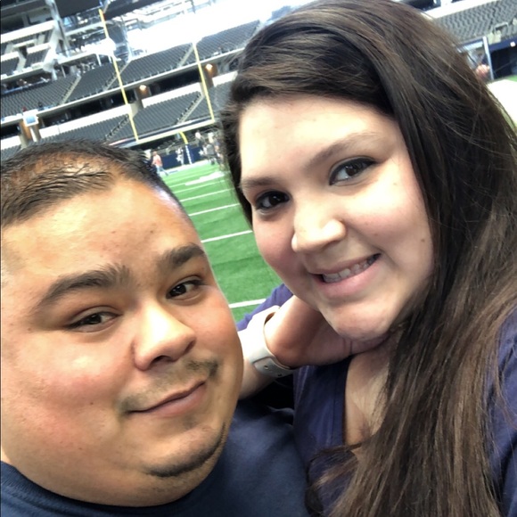 Profile Picture of Jasmine Mckenna (@jamckenna10) on Poshmark