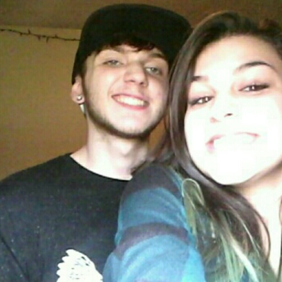 Profile Picture of Mya Chirchirillo (@myachirchirillo) on Poshmark