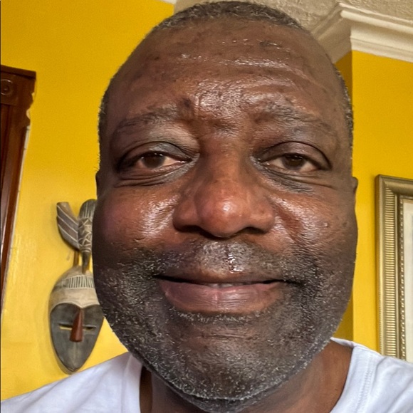 Joe Locust - Poshmark Profile Picture of Joe Locust (@joelocust) on Poshmark