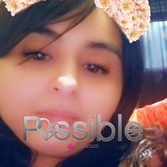 Adilene Ibarra - Poshmark Profile Picture of Adilene Ibarra (@fluffy282) on Poshmark