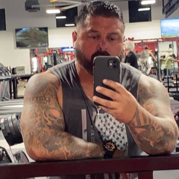 Profile Picture of Richard Gabbie (@gabbie1970) on Poshmark