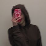 Profile Picture of caly guyon (@caly.guyon) on Instagram