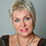 Profile Picture of Patricia  Bromley-marks (@the studio jeweller) on Flickr
