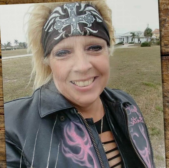 Profile Picture of Angela Duggan (@12yamaha12) on Poshmark