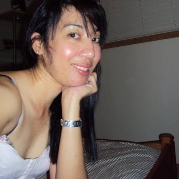 Profile Picture of Carol Quijano (@cq_generoso) on Poshmark