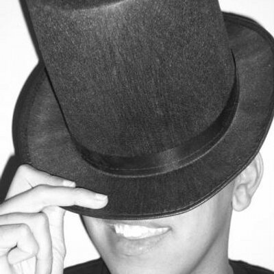 Profile Picture of Tyler (@The_Magic_Word) on Twitter