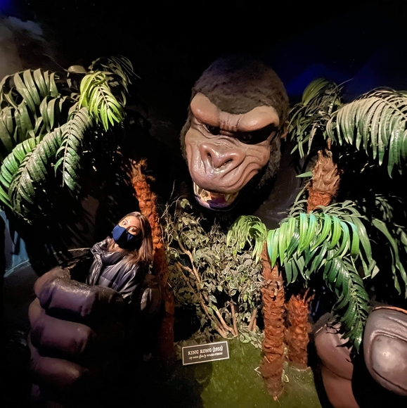 Profile Picture of Nawer Labiba (@nawerlabiba) on Poshmark