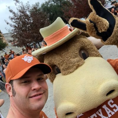 Profile Picture of Charlie Moore (@cmoore63) on Twitter