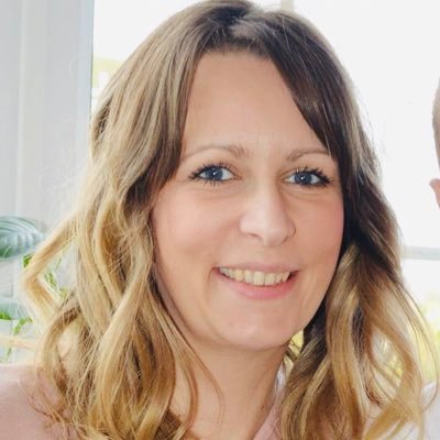 Profile Picture of Jenna Poole (@Pearson1Jenna) on Twitter