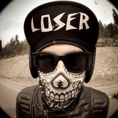 Camille - Twitter Profile Picture of Camille (@Camille_LesYeux) on Twitter