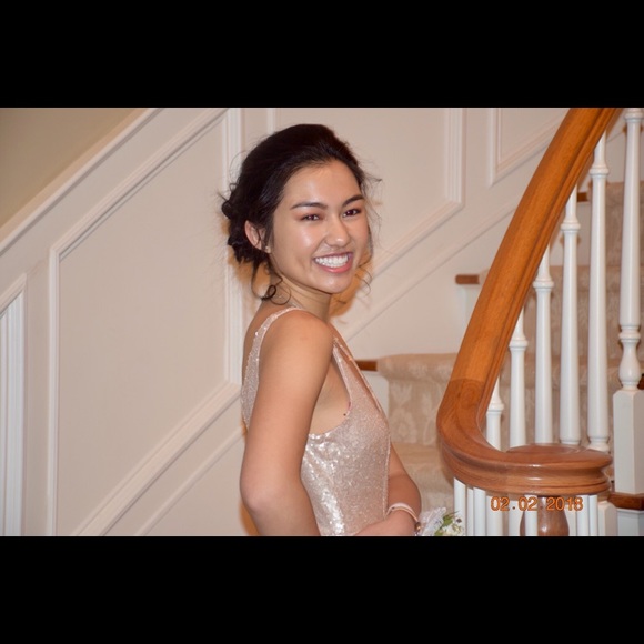 Profile Picture of Amy Ngao (@amyngao) on Poshmark