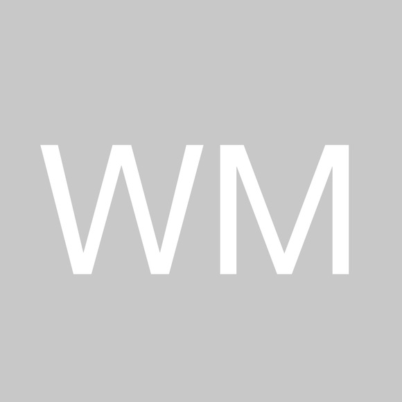 Profile Picture of Wansly Milius (@wanslymilius21) on Poshmark