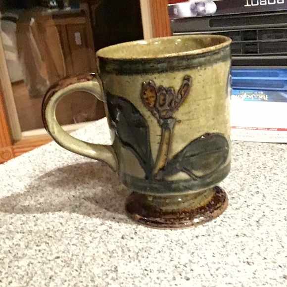 Profile Picture of Wendy Fusselman (@wendyfuss) on Poshmark