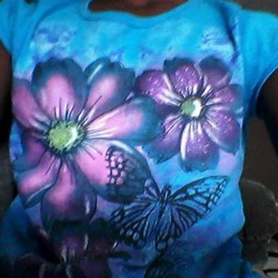 Profile Picture of Tia Hicks (@tiahicksiscool1) on Twitter